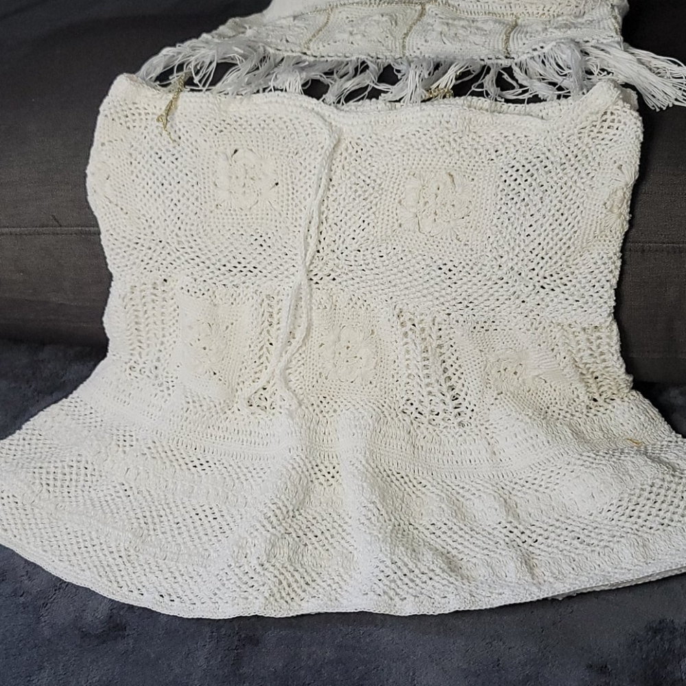 short skirt / Crochet./  FOR CLOSET CLOSING ONLY
